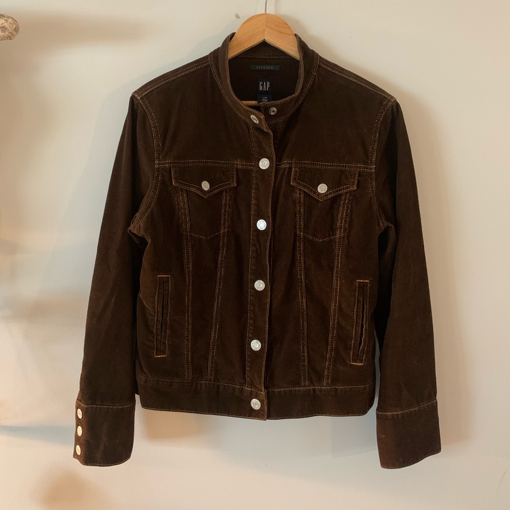 Woman’s Gap Jacket 🧥